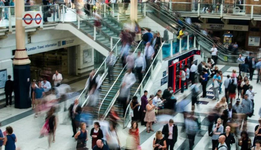 Startup funding rebounds as venture firms target climate tech